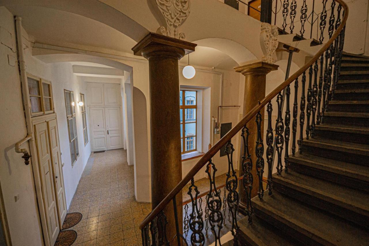 Ruterra Apartment Charles Bridge — Photos 2